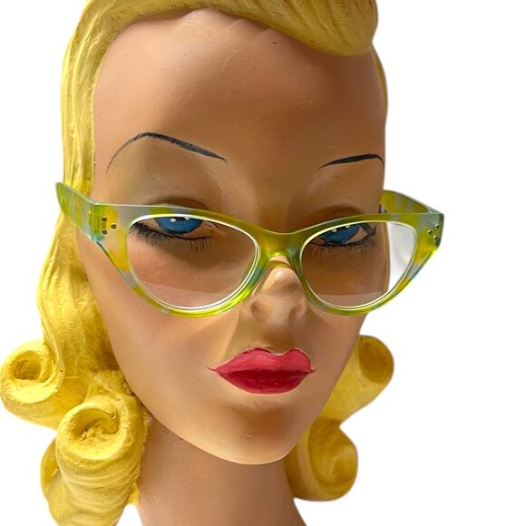 Betsey Johnson +2.00 Reading Glasses Readers Translucent Green Yellow - Picture 4 of 5